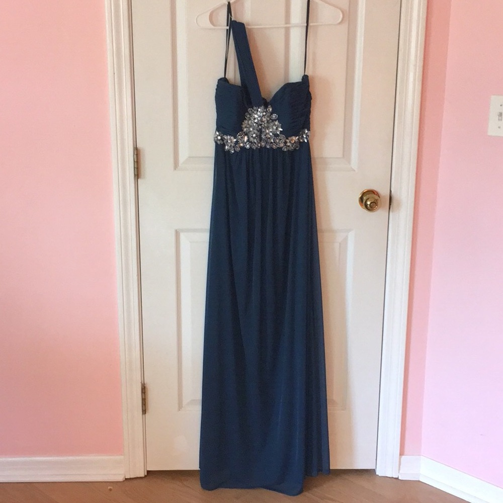 Lord&Taylor Xscape evening gown
